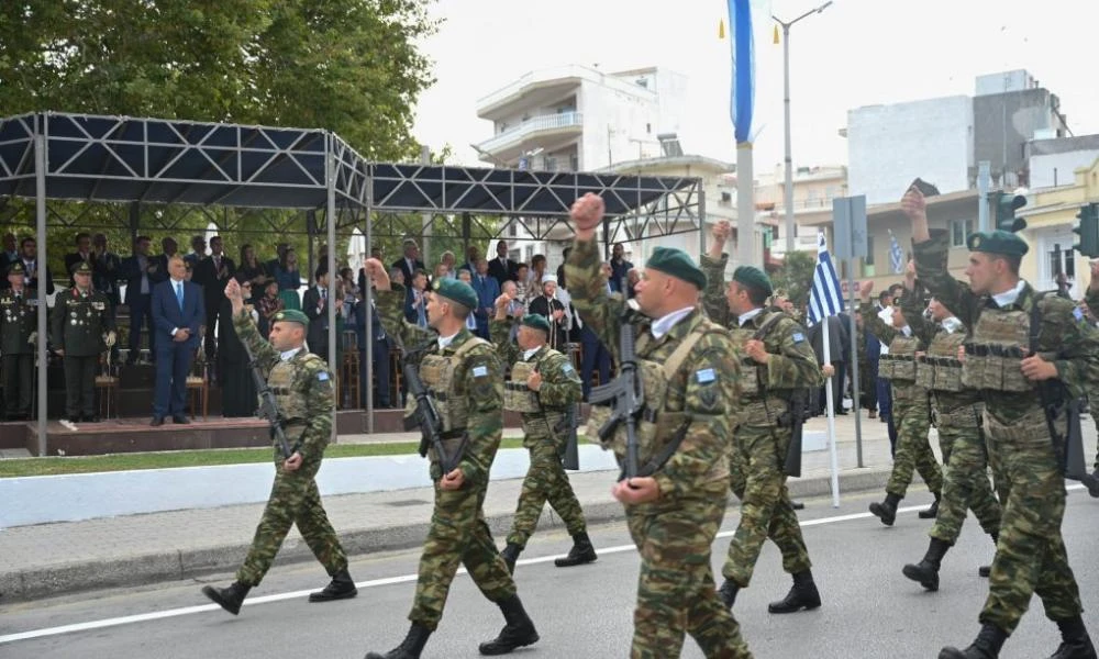 Ανακοίνωση Δένδια για τις Ένοπλες Δυνάμεις: Αυξήσεις έως 20% στα στελέχη σε τρεις φάσεις